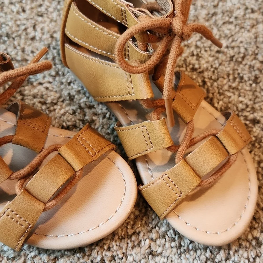 Old Navy | Gladiator Tan Sandals